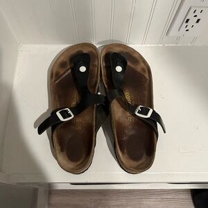 Birkenstock Womens Gizeh T-Strap Sandals EUR 40 US 9-9.5 Shiny Black Color